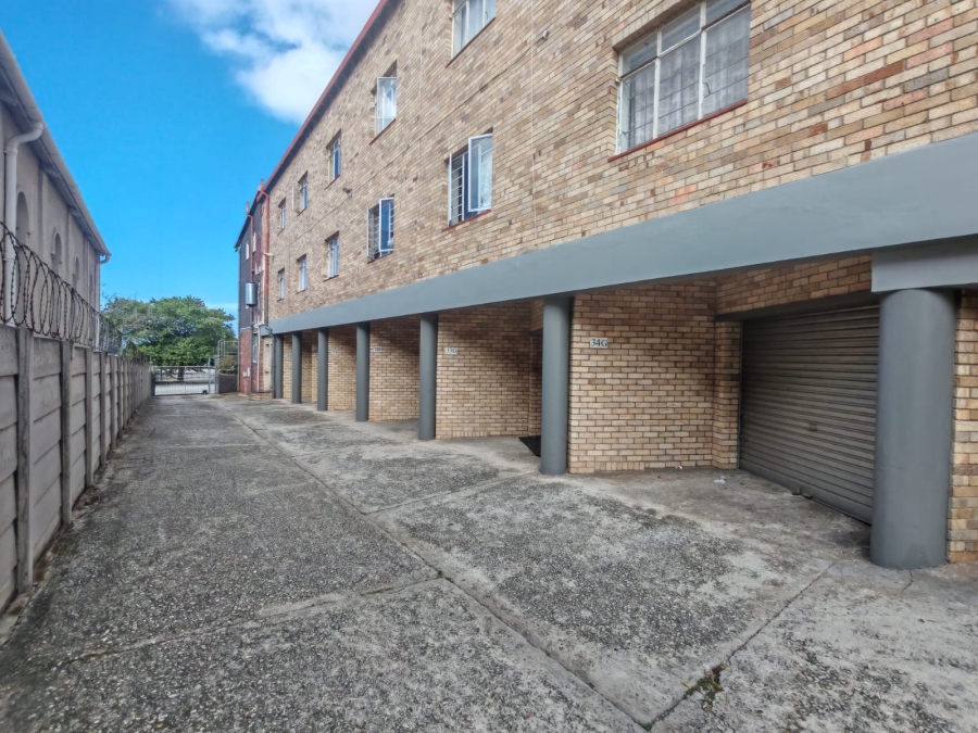 To Let 1 Bedroom Property for Rent in Richmond Hill Eastern Cape